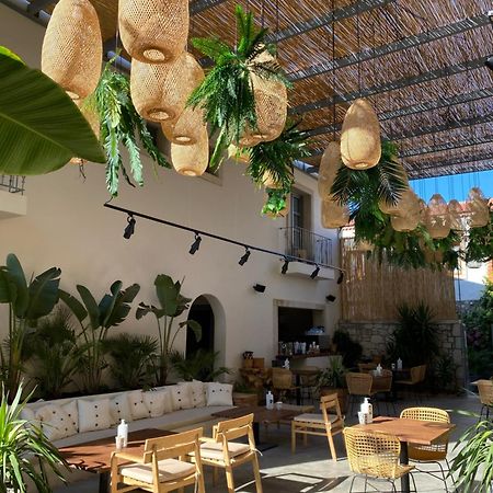 Gaia Alacati Bazaar Exterior photo